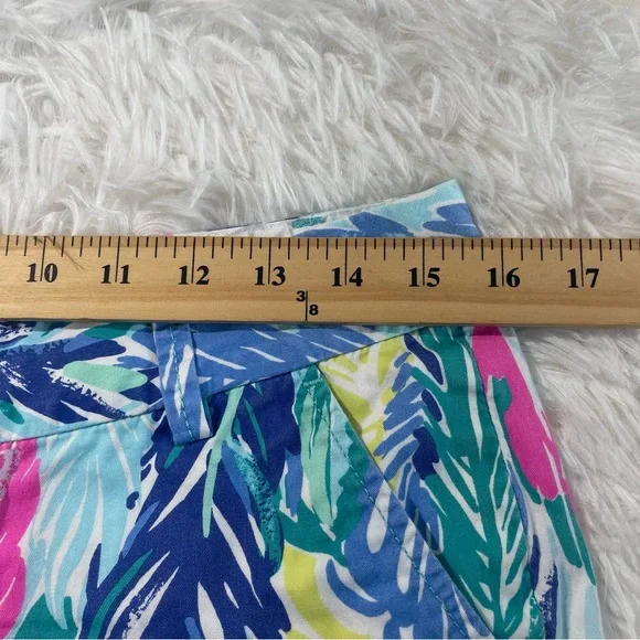 Lilly Pulitzer Jayne Shorts Womens Size 4 Lightweight As A Feather Tropical - Picture 7 of 11